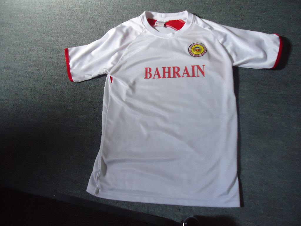 BAHREIN shirt maat 176, Maat XS of kleiner, Verzenden, Shirt