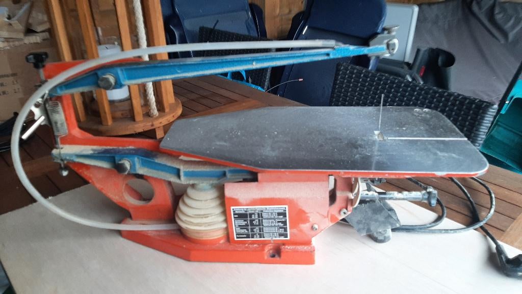 Hegner multicut 2S figuurzaag, Gebruikt, 30 tot 70 mm, Figuurzaag, Minder dan 600 watt