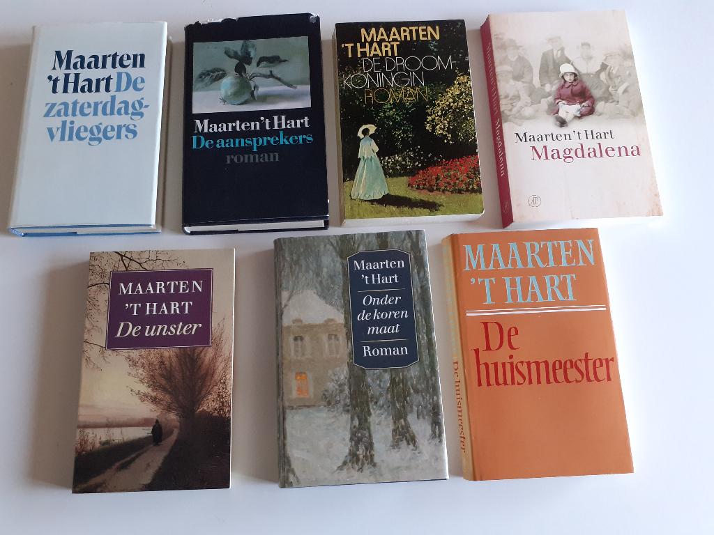 Maarten t Hart, Gesigneerd boeken., Ophalen of Verzenden, Gelezen