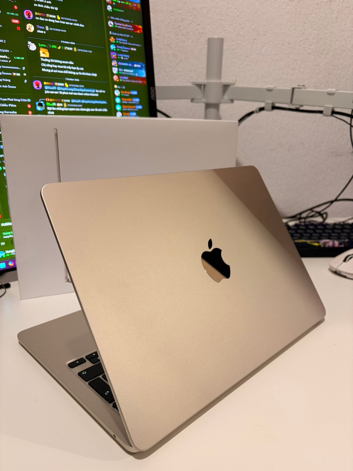 MacBook Air M2 8GB/256GB – 100% batterijconditie, krasvrij, Ophalen, Zo goed als nieuw, 13 inch, MacBook Air