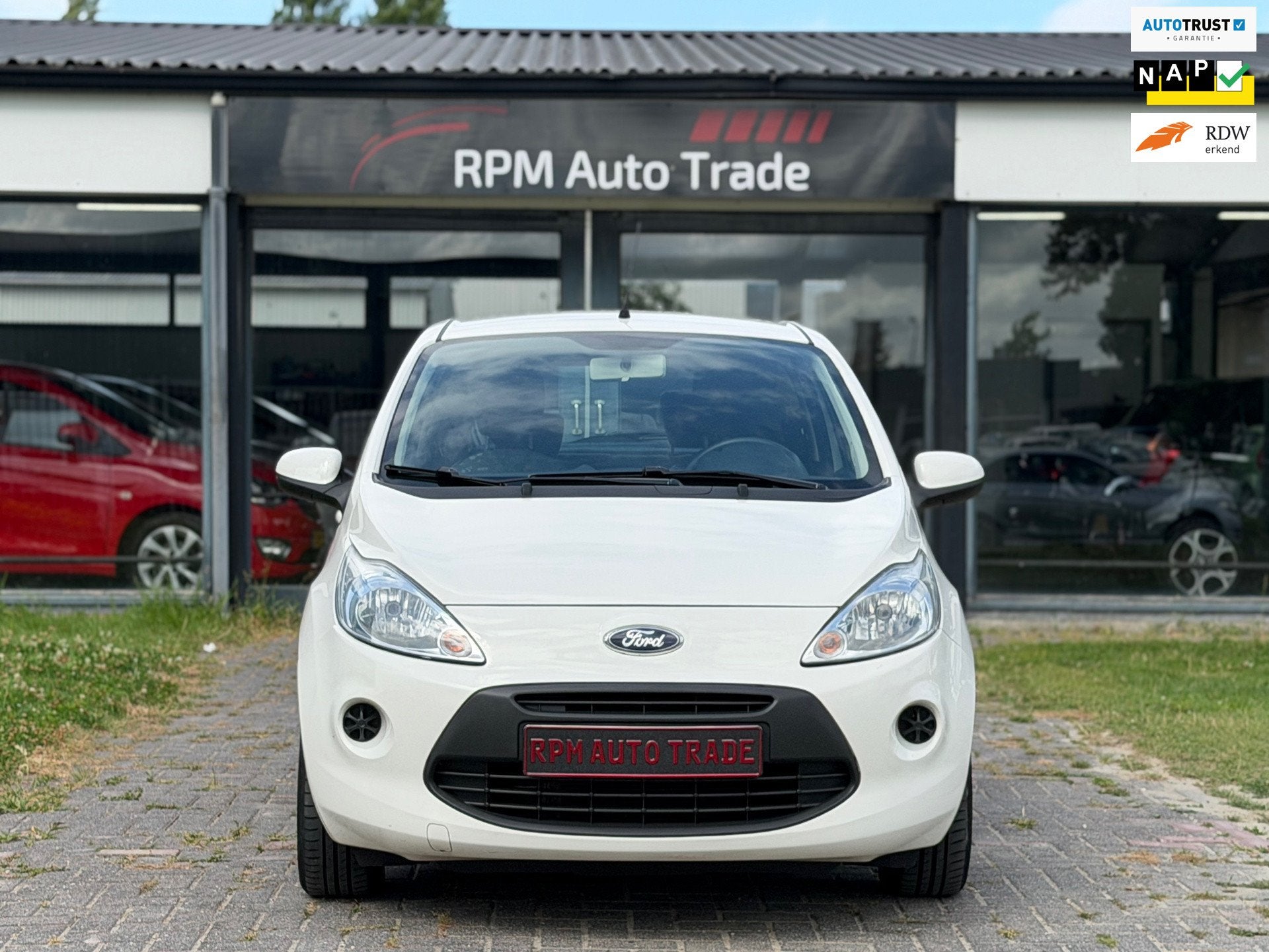 Ford Ka 1.2 Cool & Sound-Dealer onderhouden-Nieuw distributi, Auto's, Voorwielaandrijving, Euro 5, Stof, Gebruikt