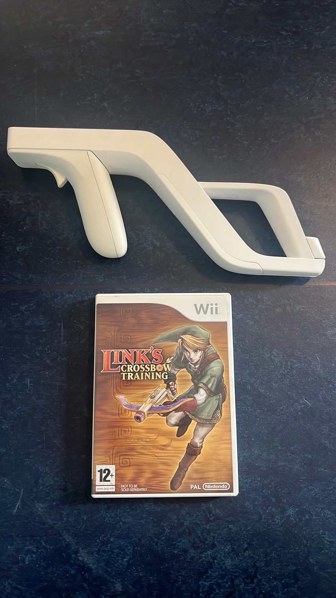 Wii Link’s Crossbow Training Spel + Zapper, 1 speler, Ophalen of Verzenden, Zo goed als nieuw, Vanaf 12 jaar