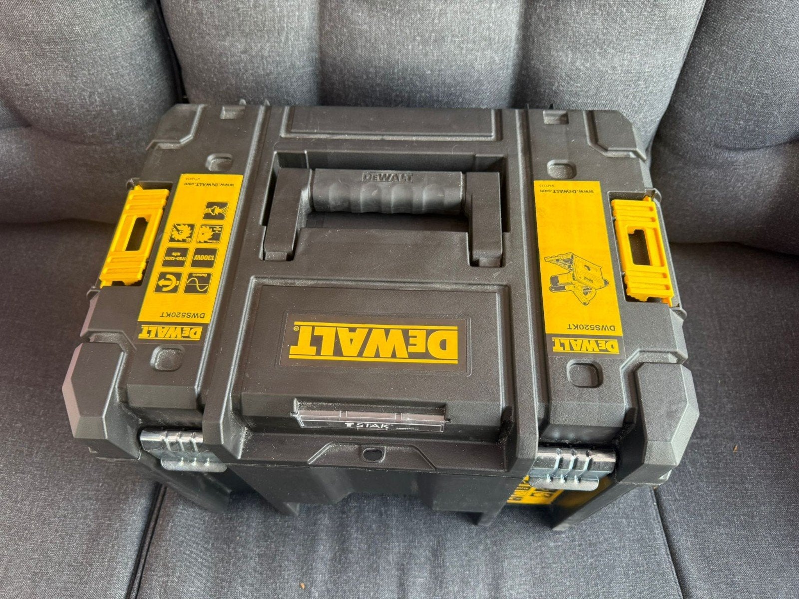 DeWalt DWS520 invalzaag met geleiderail en koffer, Ophalen, Invalzaag, DeWalt, Nieuw