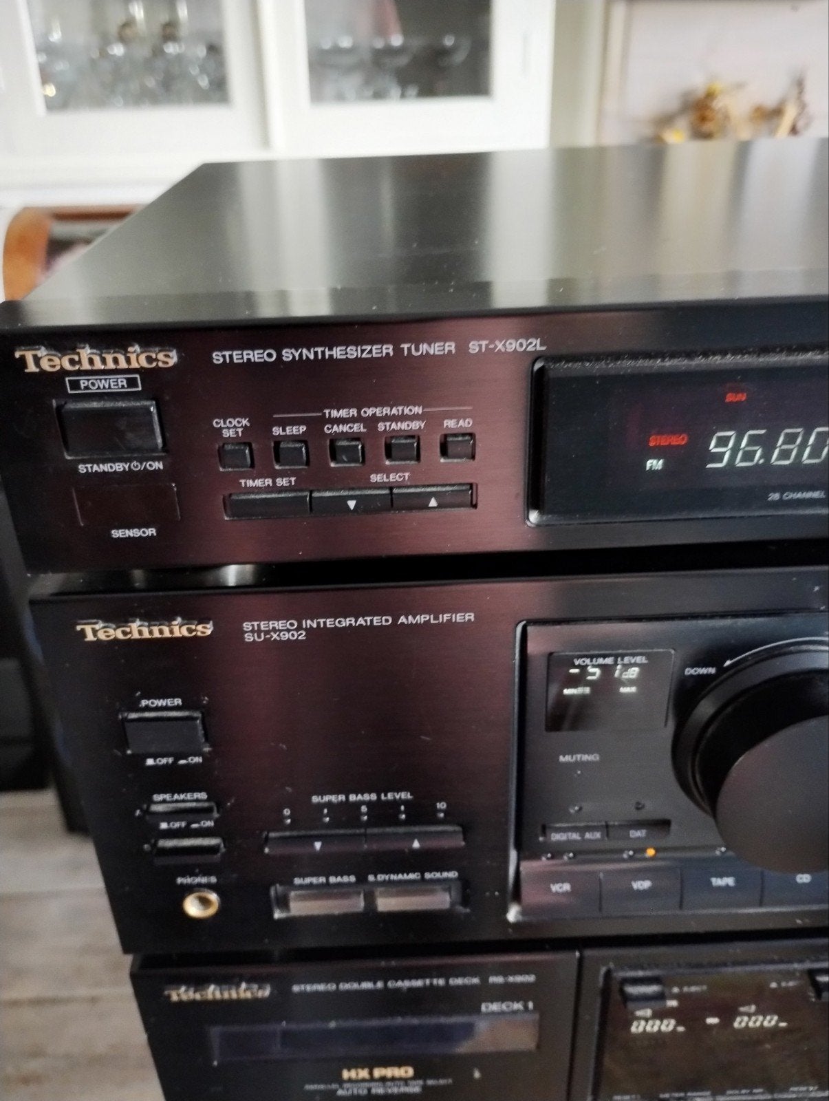 Foto 3 van Vintage Technics SU-X902 midi set New Class A 90's Top staat