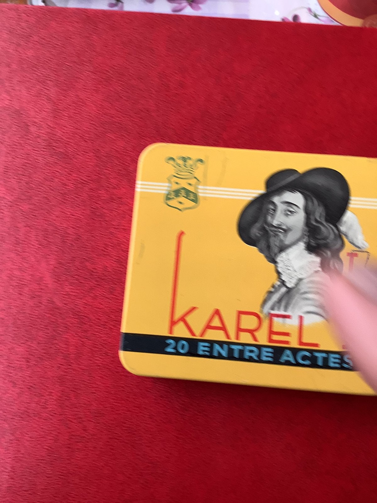 Sigarenblikje Karel  l, Ophalen of Verzenden, Zo goed als nieuw, Tabaksdoos of Verpakking
