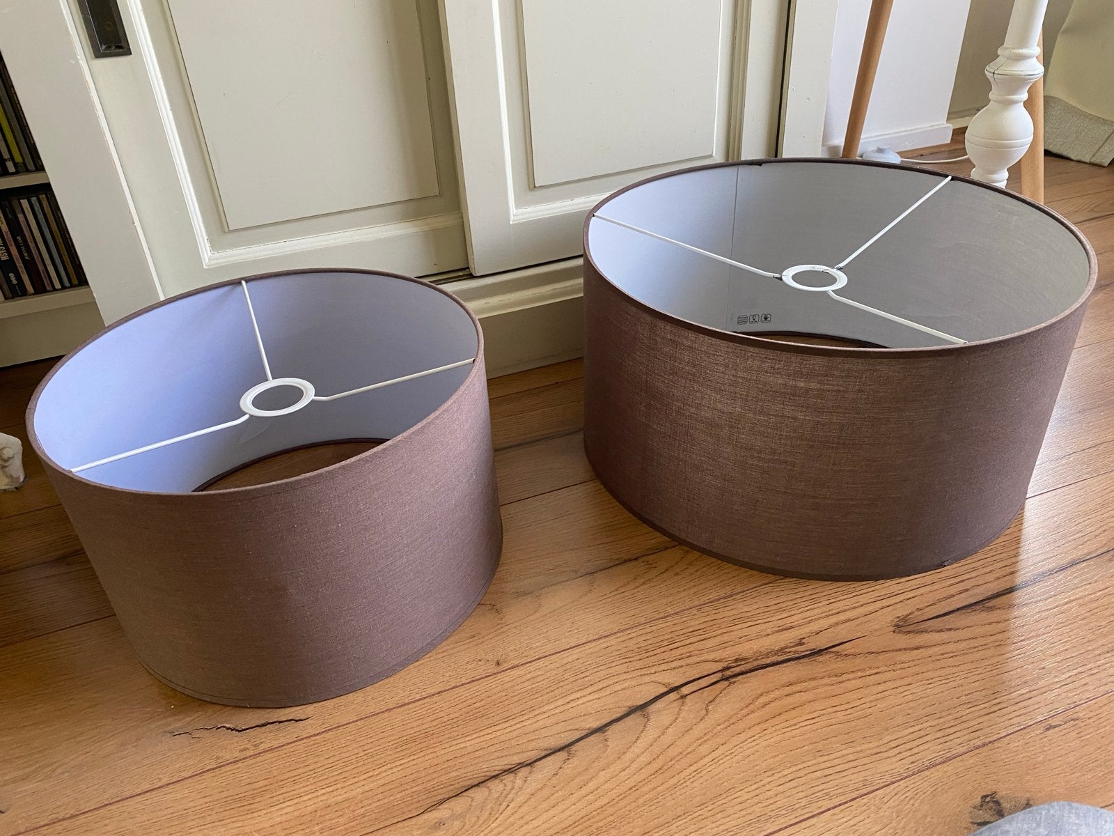 Set van 2 bruine lampenkappen (45 cm & 35 cm), Ophalen, Gebruikt, Bruin, Overige typen