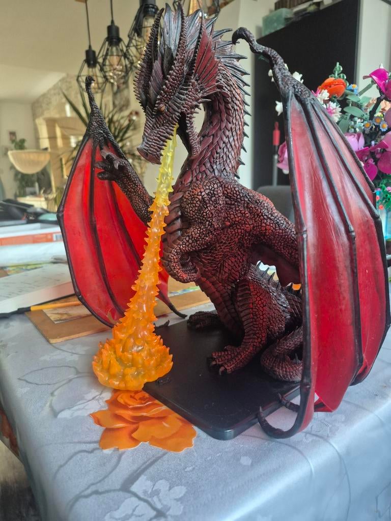 D&D Icons: Colossal Red Dragon - Limited Edition, Verzamelen, Poppetjes en Figuurtjes, Ophalen, Zo goed als nieuw