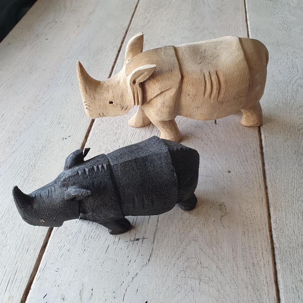 Houten Neushoorns, Ophalen of Verzenden, Zo goed als nieuw, Overige soorten, Beeldje of Figuurtje