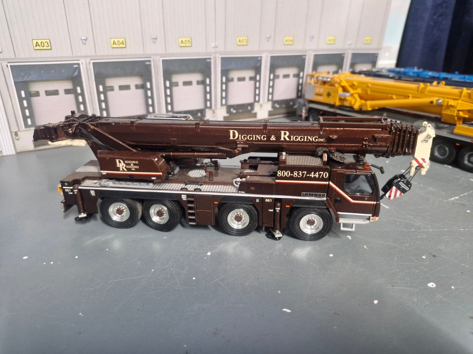 liebherr ltm 1090 wsi  rigging & digging, Ophalen of Verzenden, Zo goed als nieuw, Hijskraan, Tractor of Landbouw, Conrad