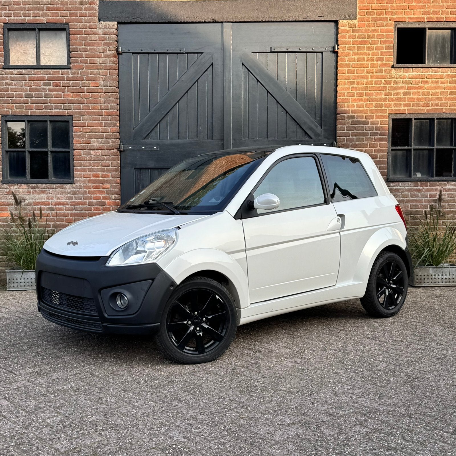 Ligier Ixo Club 2010 – Stil & zuinig (DCI motor) | Luxe, Ophalen, 46 km of meer, Ligier, 16 km/u of meer