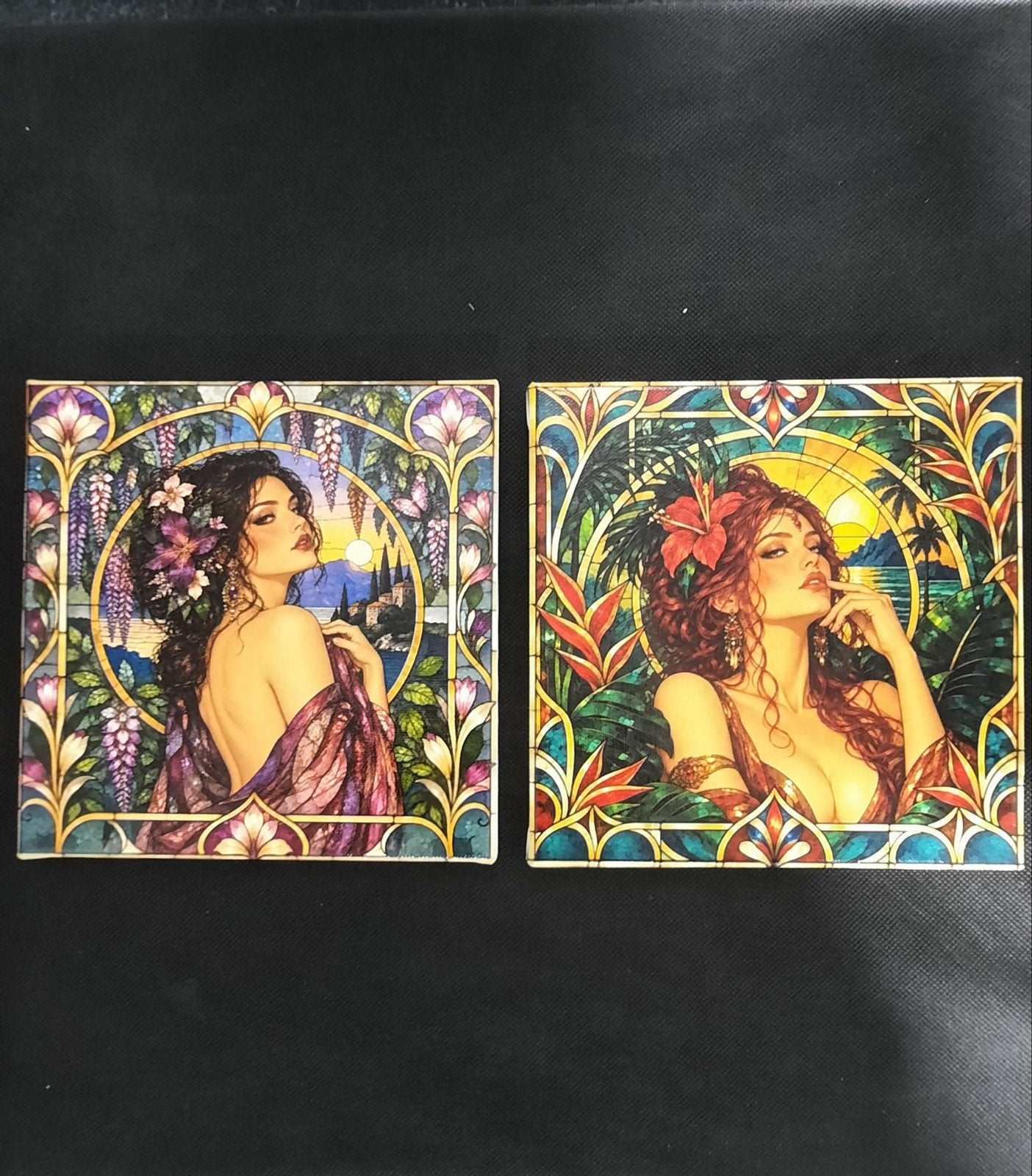 2x Canvas print 20x20cm - Vrouwenfiguren, Antiek en Kunst, Figuren, Verzenden, Print, Op houten frame