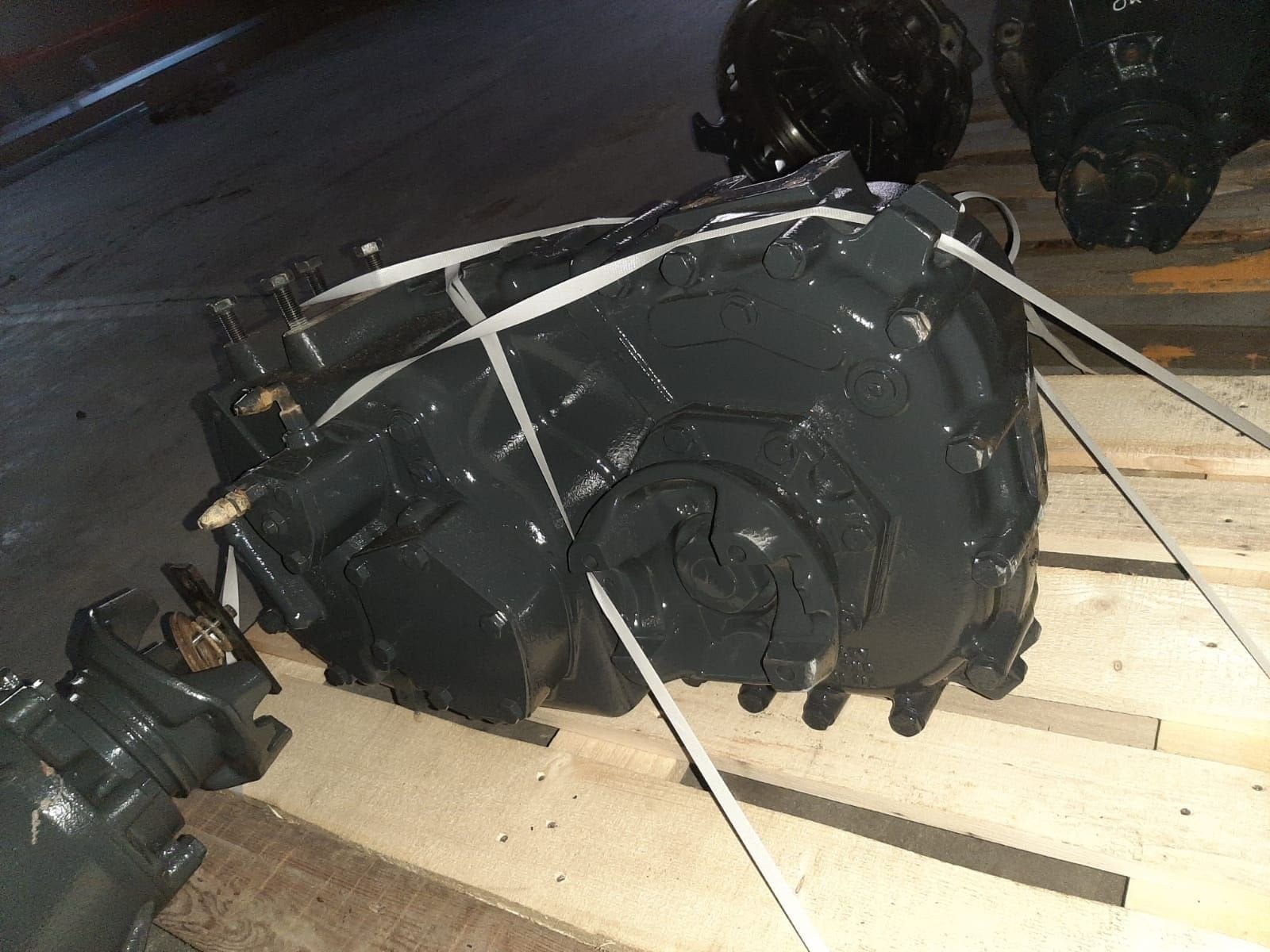 Reductiebak Gebruikt Scania GTD800 Voor 4X4 6X6 000129, Gebruikt, Scania, -, Ophalen of Verzenden
