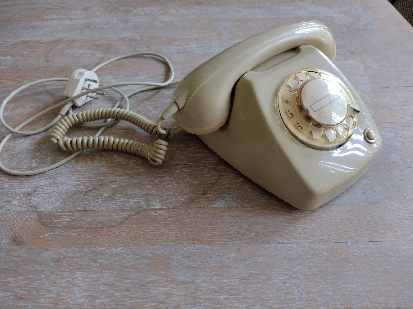 1970 PTT T65 draaischijftelefoon, Telecommunicatie, Vaste telefoons | Niet Draadloos, Gebruikt, Met draaischijf, Ophalen of Verzenden