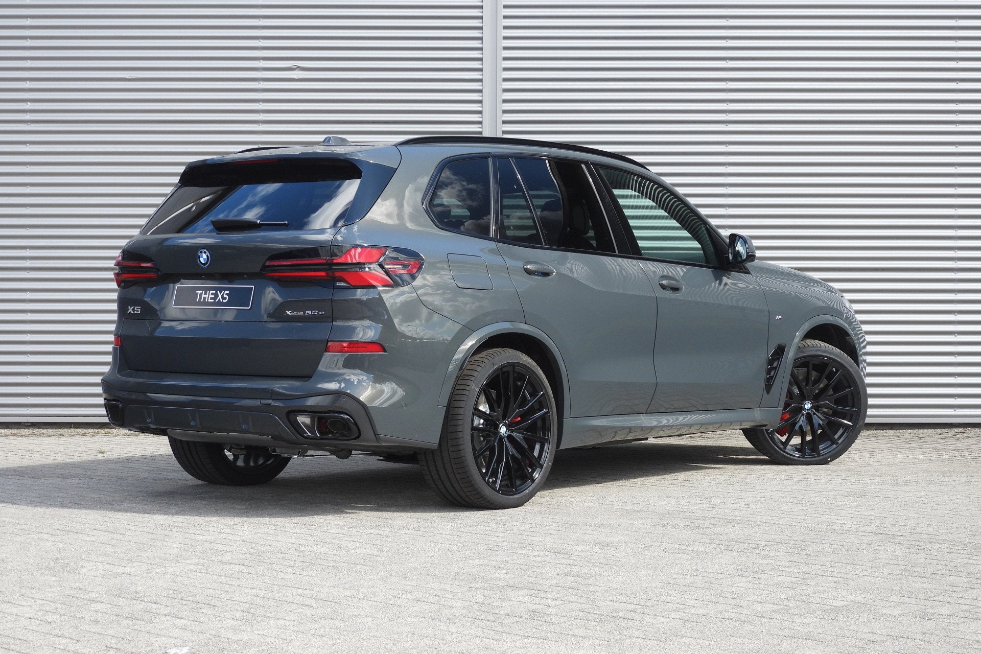 BMW X5 xDrive50e M Sport Automaat / Trekhaak / Panoramadak /, Auto's, BMW, Automaat, Leder, Bedrijf, Hybride Elektrisch/Benzine