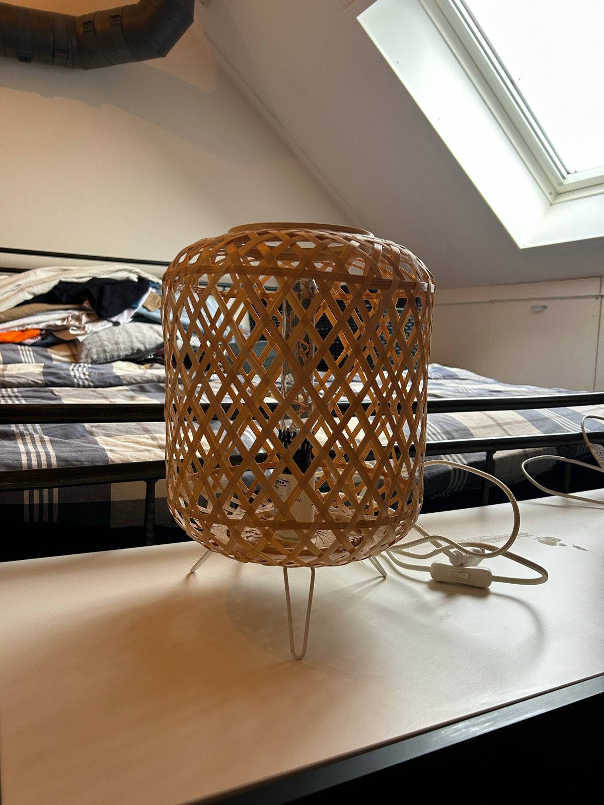Bamboe tafellamp (IKEA) inclusief lamp, Ophalen of Verzenden, Zo goed als nieuw, IKEA