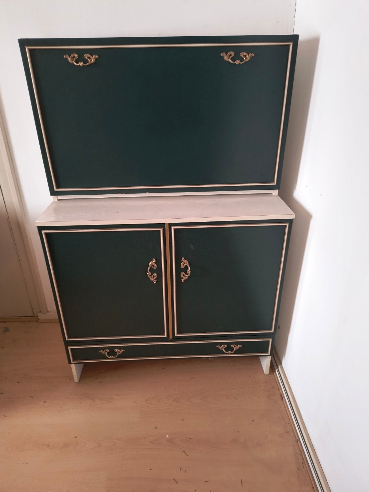 vintage babykamer, Huis en Inrichting, Kasten | Secretaires, Ophalen