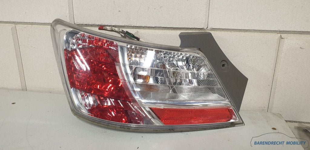 Daihatsu Materia Achterlicht links bestuurderskant origineel, Ikeda-shi 1-1
563-8651  Osaka, Gebruikt, Daihatsu, Info@daihatsu.co.jp