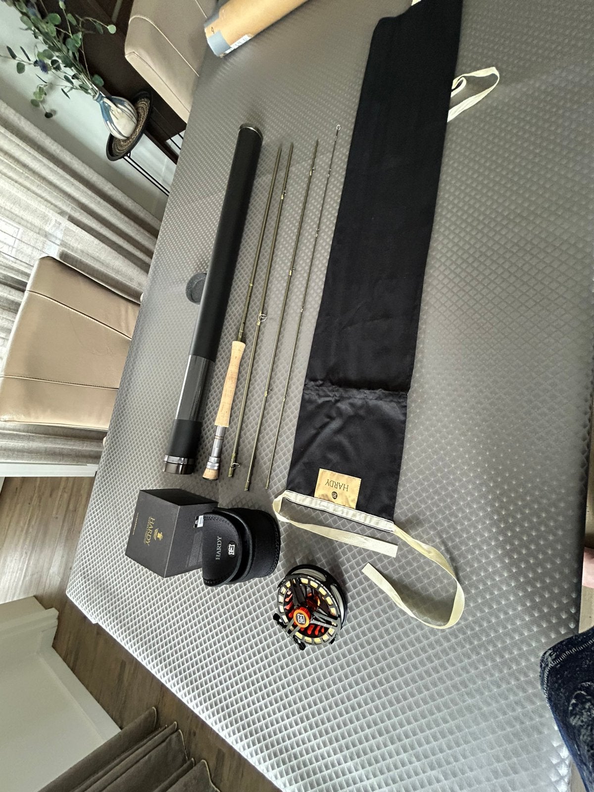 Hardy Demon 6 wt 4pcs - 9,6 feet + Hardy UD 6000 LA Reel, Watersport en Boten, Ophalen of Verzenden, Zo goed als nieuw, Molen