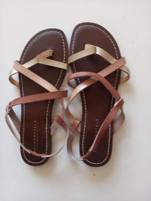 platte sandalen aeropostale mt 5/ 38 met enkelbandjes nieuw, Ophalen of Verzenden, Nieuw, Bruin, Sandalen of Muiltjes