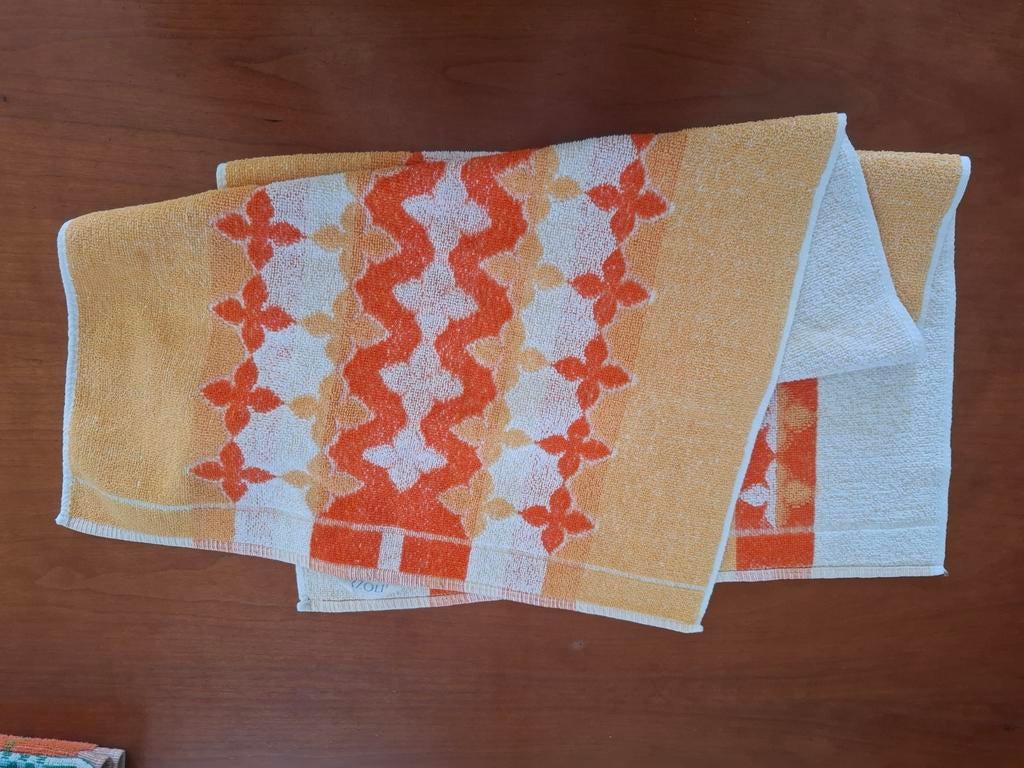 Vintage theedoek, keukenhanddoek en handdoek, Huis en Inrichting, Keuken | Textiel, Ophalen of Verzenden, Zo goed als nieuw, Theedoek of Handdoek