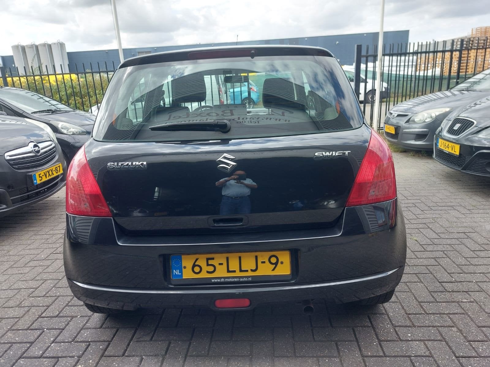 Suzuki Swift 1.3 GLS 5 deurs + geregelde airco, Auto's, Stof, 965 kg, 400 kg, Bedrijf