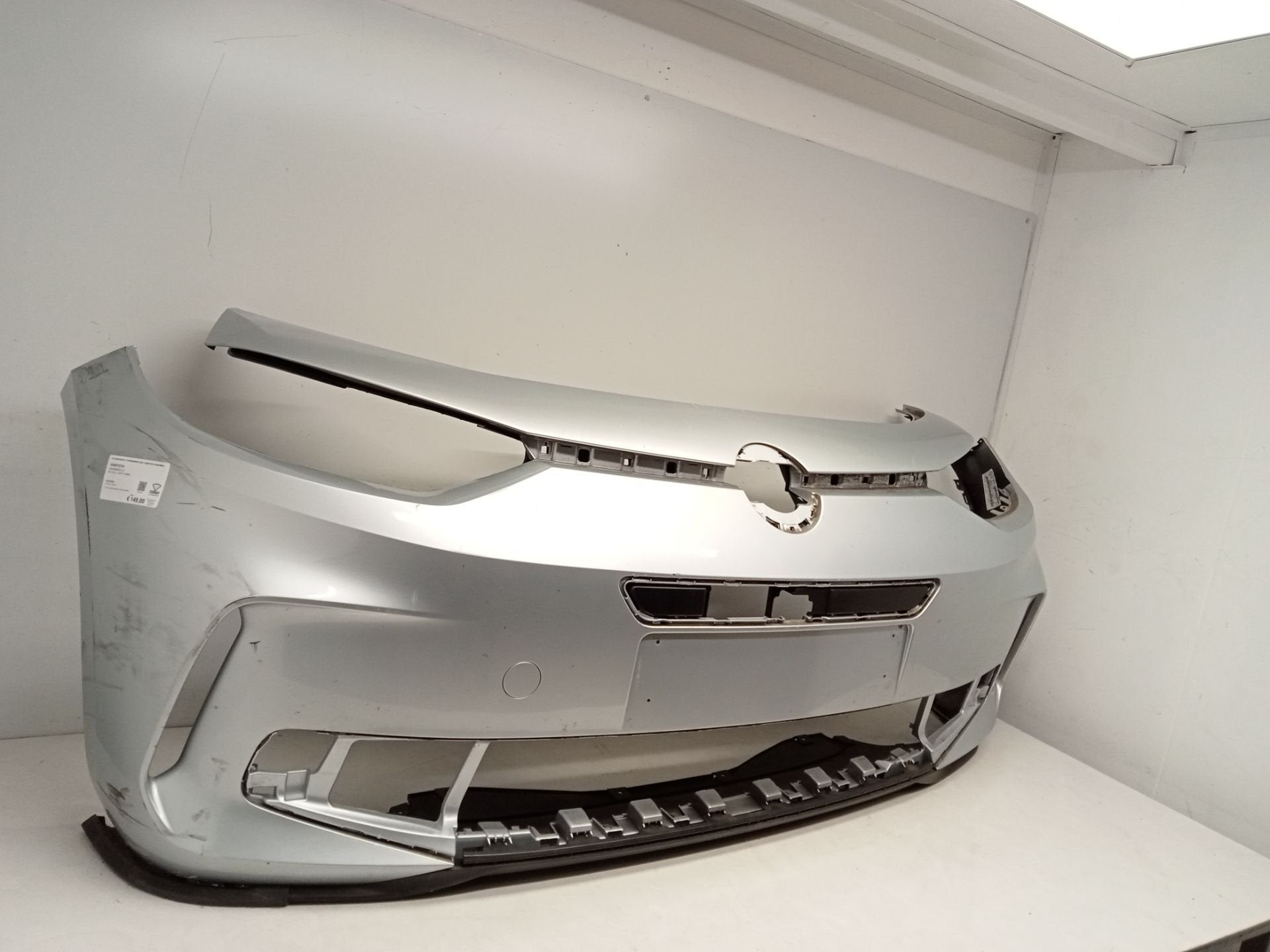 Volkswagen ID.3 Voorbumper 2020+ 10a807221a Origineel, Gebruikt, Volkswagen, Volkswagen AG, Bumper