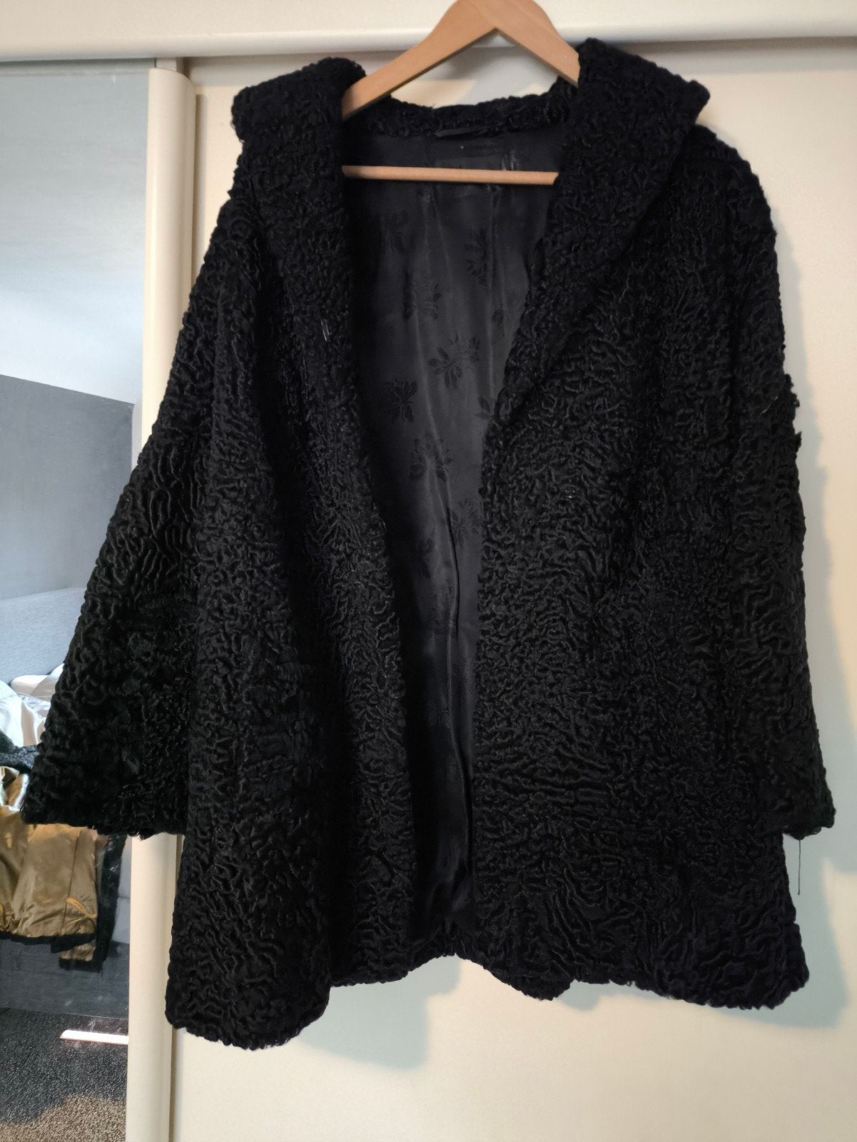vintage bontjas, Ophalen of Verzenden, Gedragen, Maat 44/46 (L), Zwart