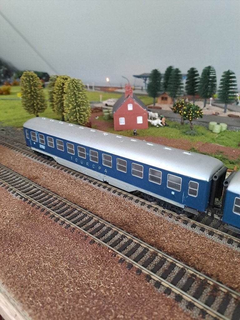 2 Fleischmann H0 Touropa-rijtuigen, type 1509, Gebruikt, Wagon, Ophalen of Verzenden, Fleischmann
