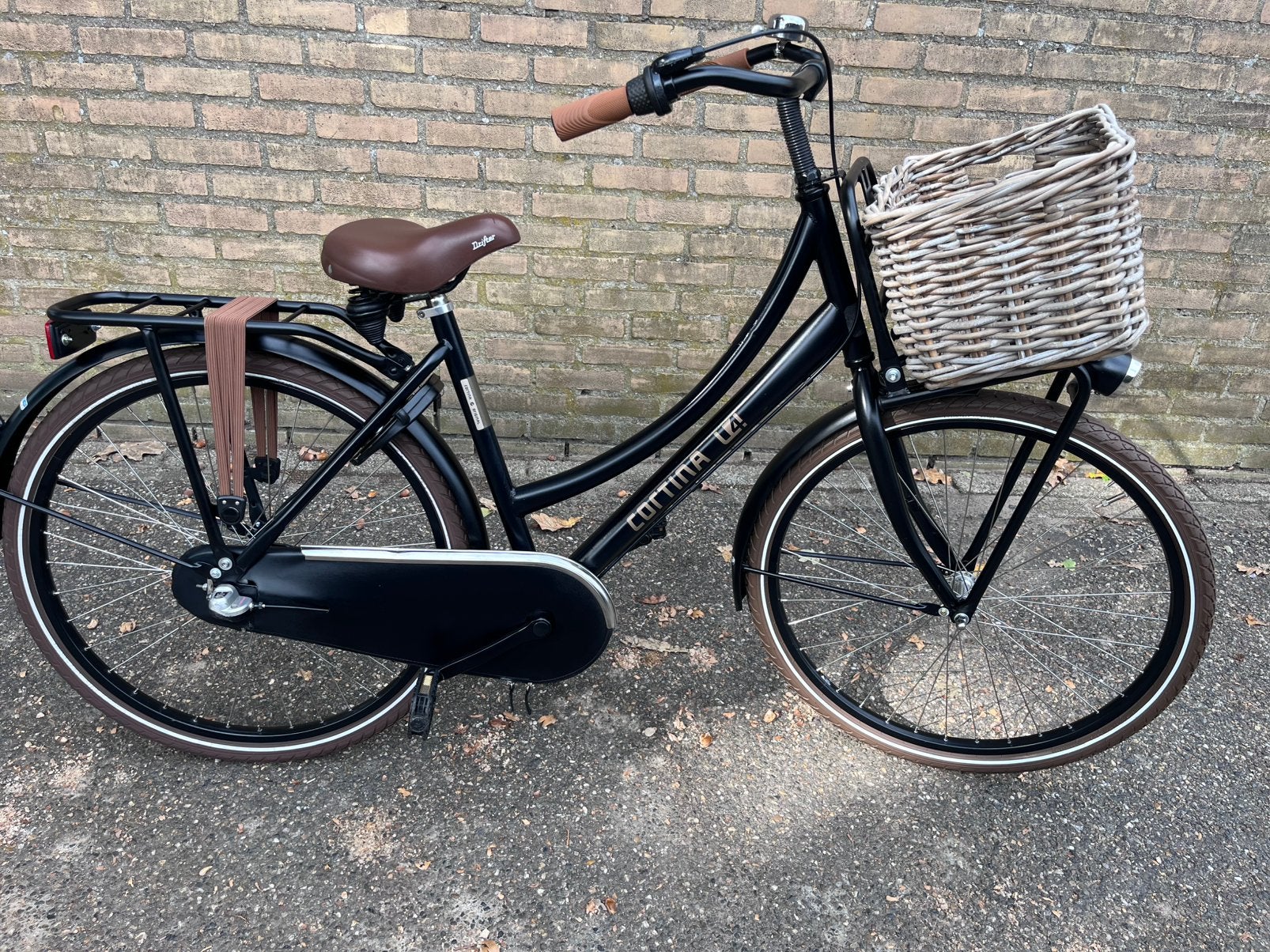 Cortina transport 26 inch nieuw model, Fietsen en Brommers, Terugtraprem, Versnellingen, Zo goed als nieuw, Ophalen