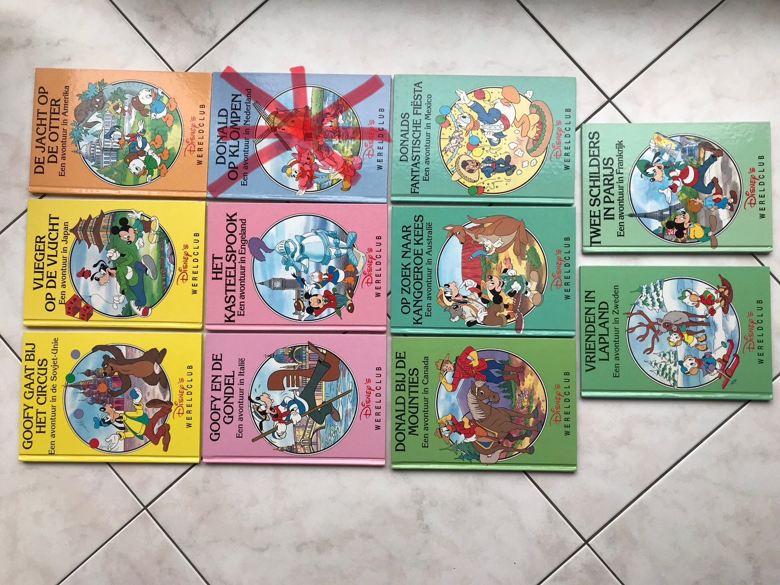 Disney’s Wereldclub 10 boeken., Boeken, Ophalen of Verzenden, Gelezen, Fictie algemeen
