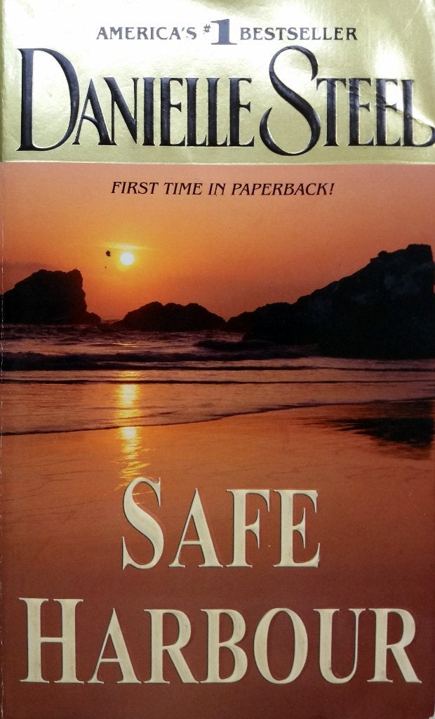 Danielle Steel - Safe Harbour (ENGELSTALIG), Ophalen of Verzenden, Gelezen, Fictie