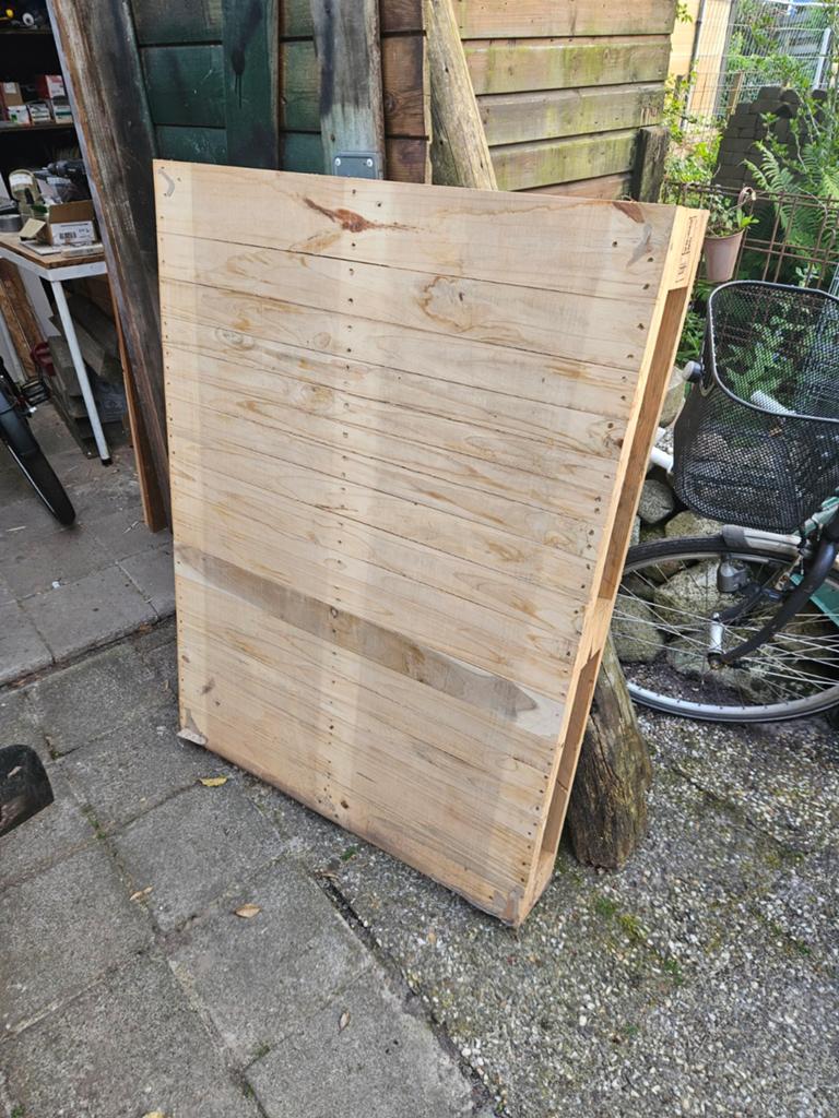 Gratis af te halen: Houten pallet, Doe-het-zelf en Verbouw, Hout en Planken, Ophalen, Overige houtsoorten, Minder dan 200 cm, Pallet