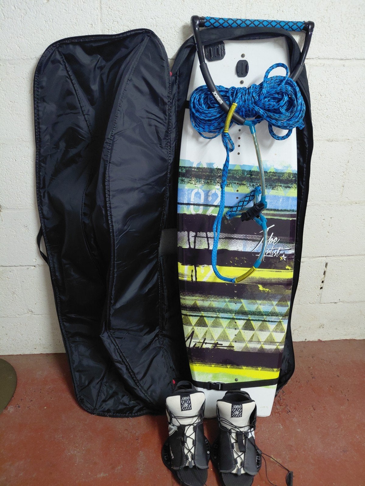 Jobe Artist Starterset Wakeboard met binding en reistas, Ophalen, Zo goed als nieuw, Board en Schoenen