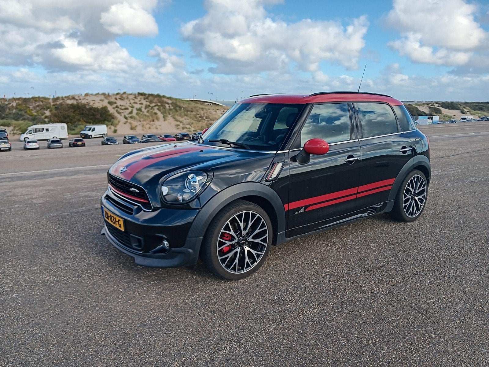Mini Countryman 1.6 John Cooper Works 2014 Zwart, 1380 kg, Zwart, 14 km/l, 75 €/maand
