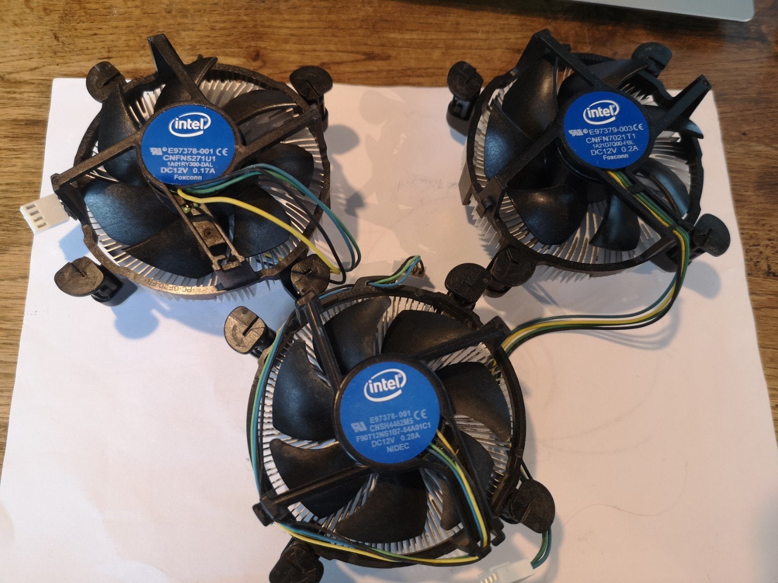 3x Intel CPU Koelers - Gebruikt maar Functioneel, Ophalen of Verzenden, Gebruikt, Luchtkoeling