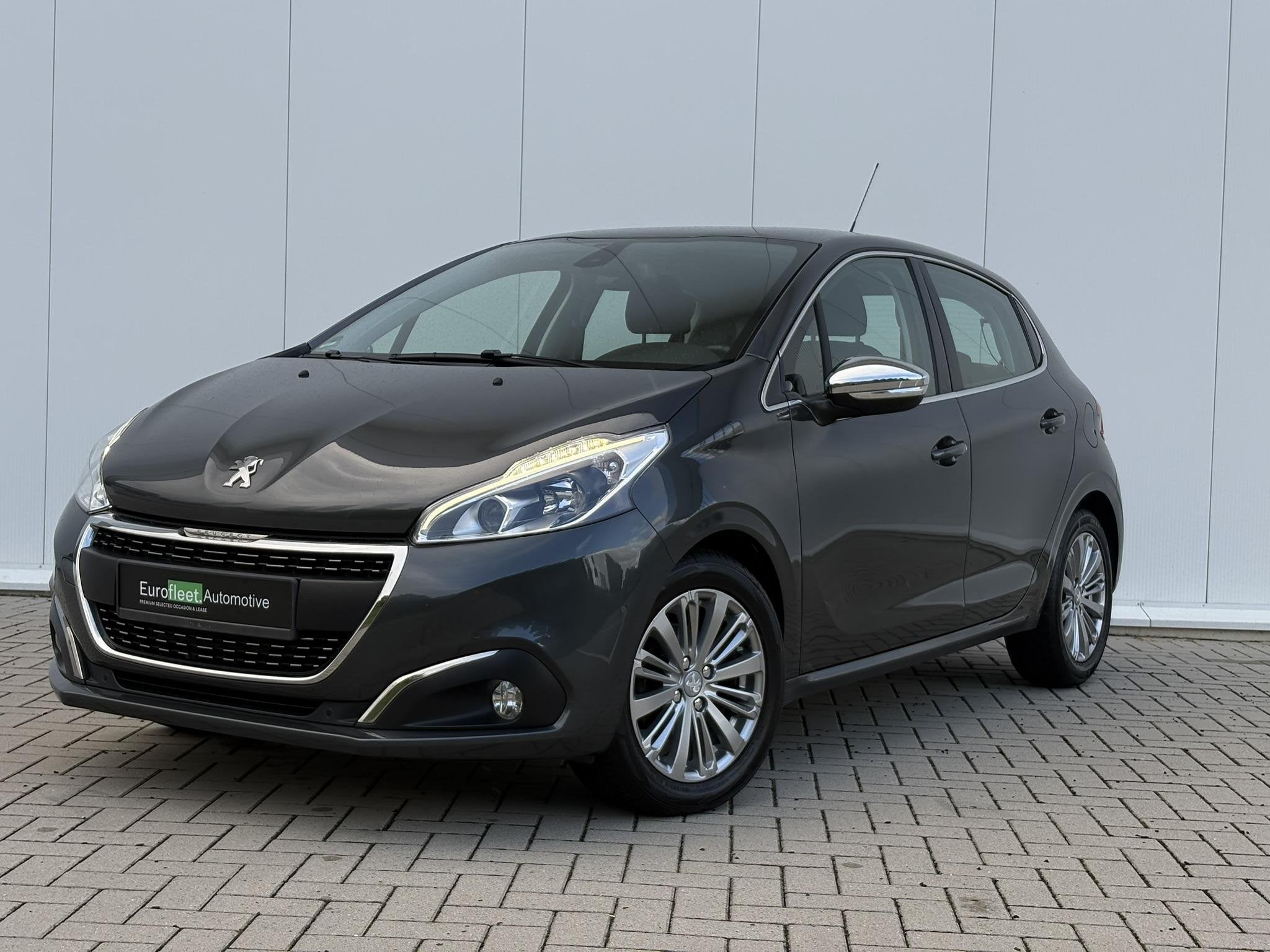 Peugeot 208 1.2 PureTech Allure | Automaat | Park Assist | C, Gebruikt, Euro 6, 1199 cc, Leder en Stof