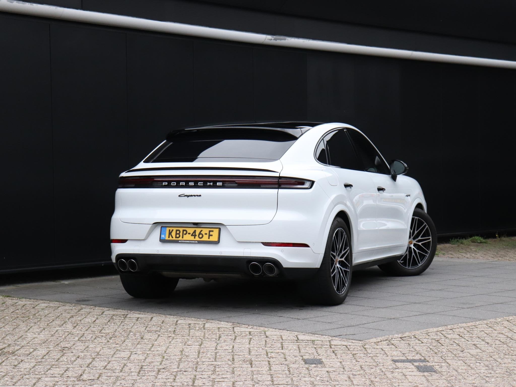 Porsche Cayenne 3.0 E-Hybrid | LEDER | LUCHTVERING | PANO-DA, Auto's, Automaat, Gebruikt, 2995 cc, Bedrijf