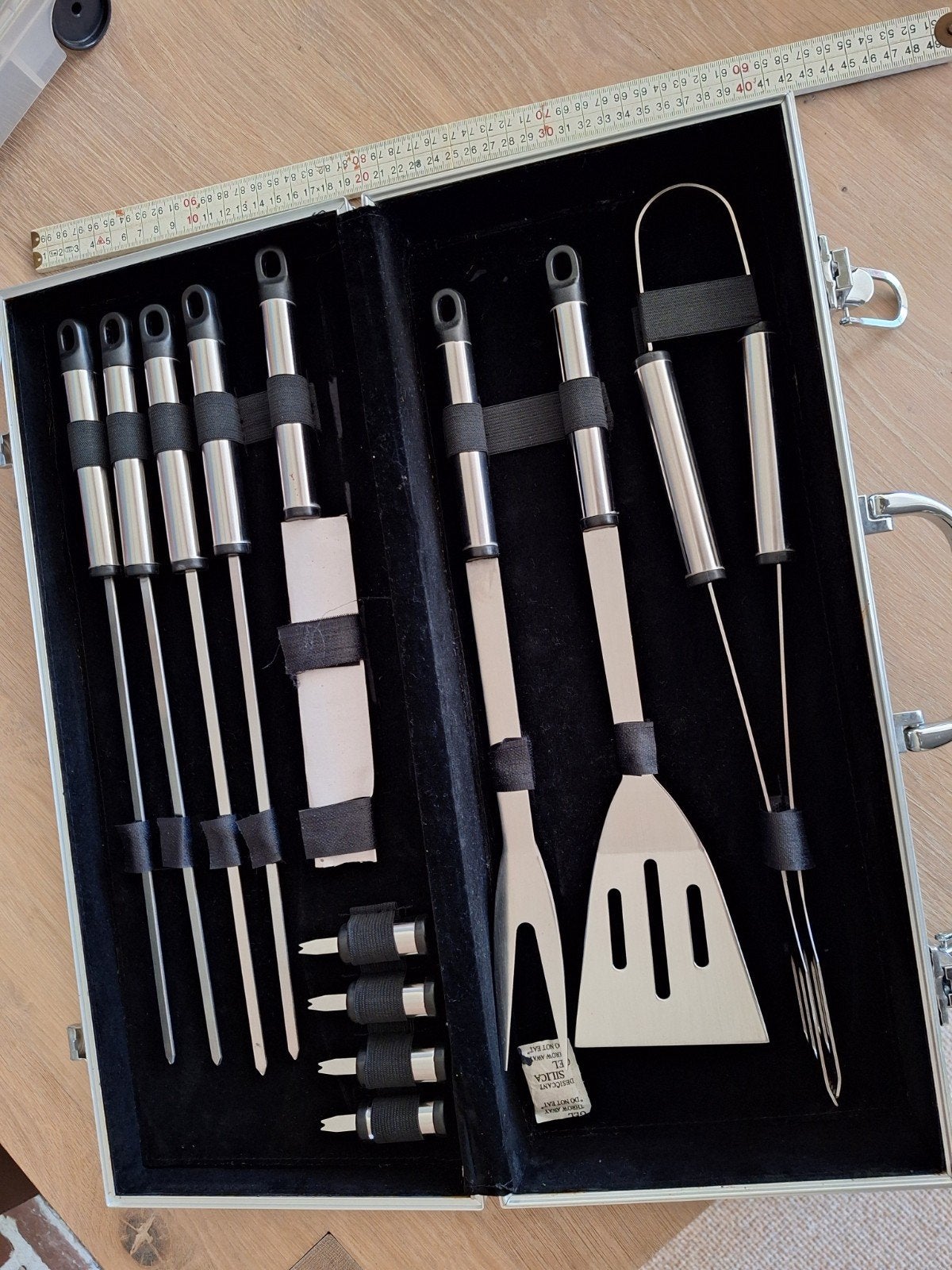 BBQ Gereedschap Set in Aluminium Koffer, Ophalen of Verzenden, Nieuw, Onbekend