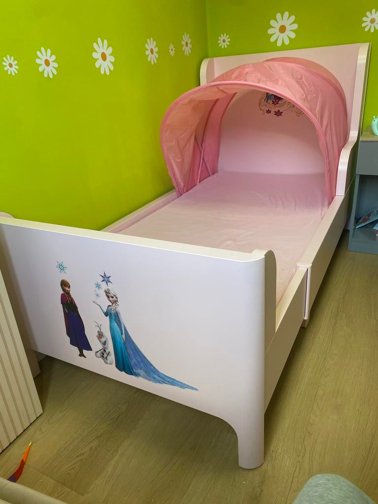 Ikea BUSUNGE Kinderbed met tentje - Zo goed als nieuw, 70 tot 85 cm, Ophalen of Verzenden, Zo goed als nieuw, Matras
