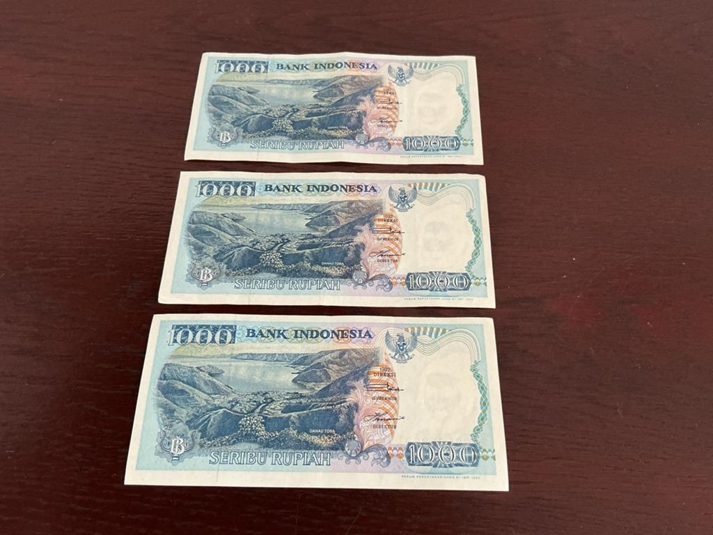 3 Indonesische bankbiljetten van 1000 Roepia, mooie, 1992, Ophalen of Verzenden