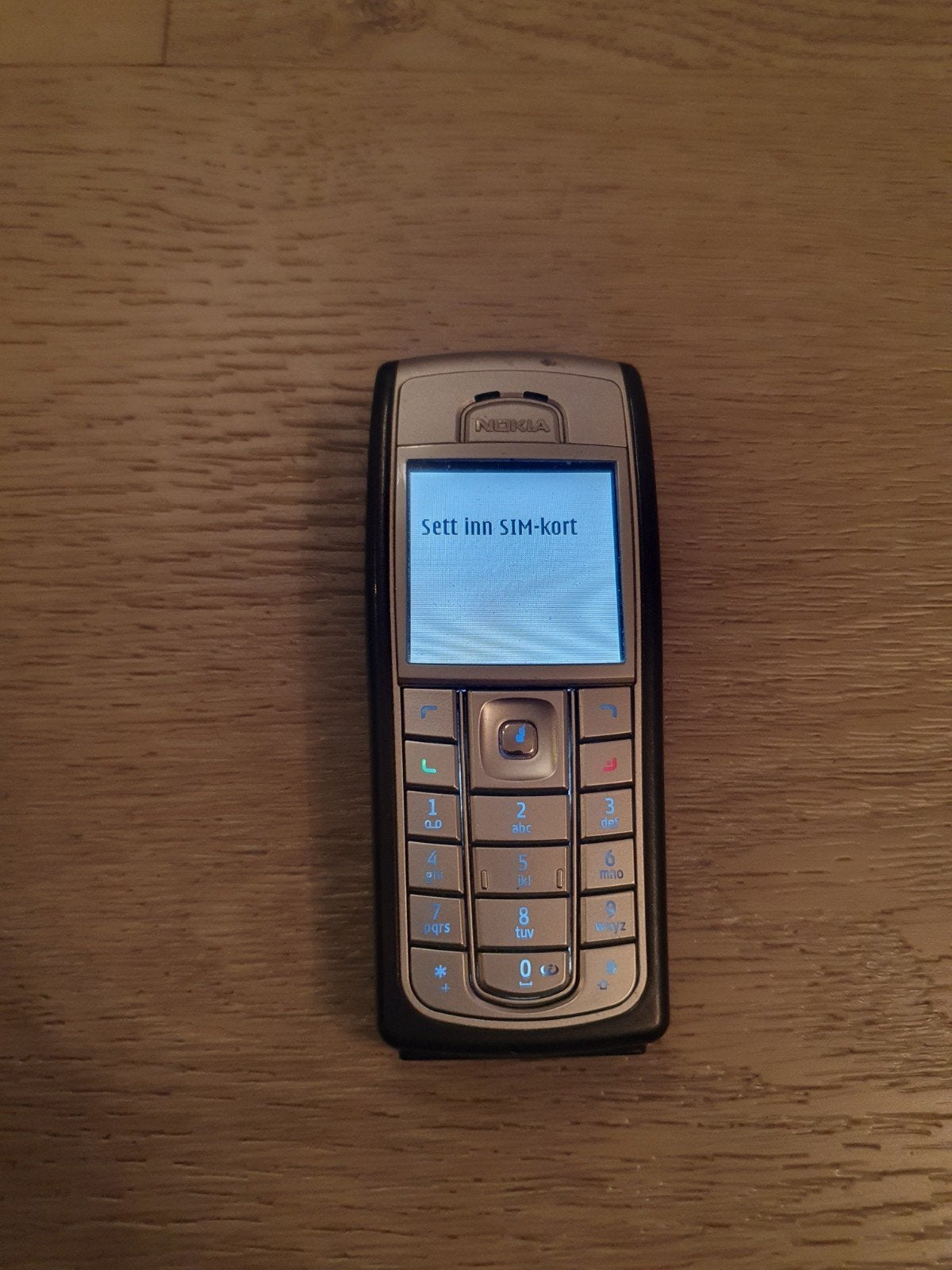 zeldzame nokia 6230i zwart in goede staat, Telecommunicatie, Ophalen of Verzenden, Zwart