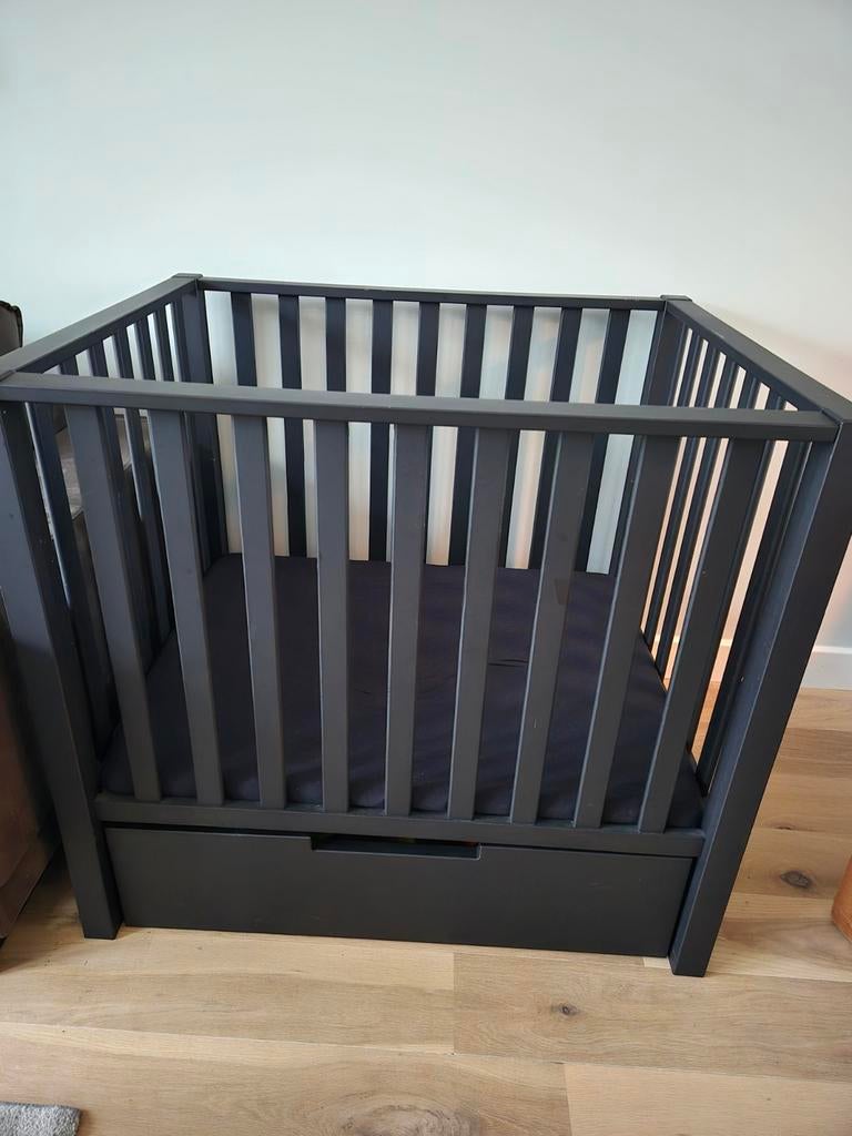Box zwart   - 100x80cm, Kinderen en Baby's, Boxen, Ophalen, Gebruikt