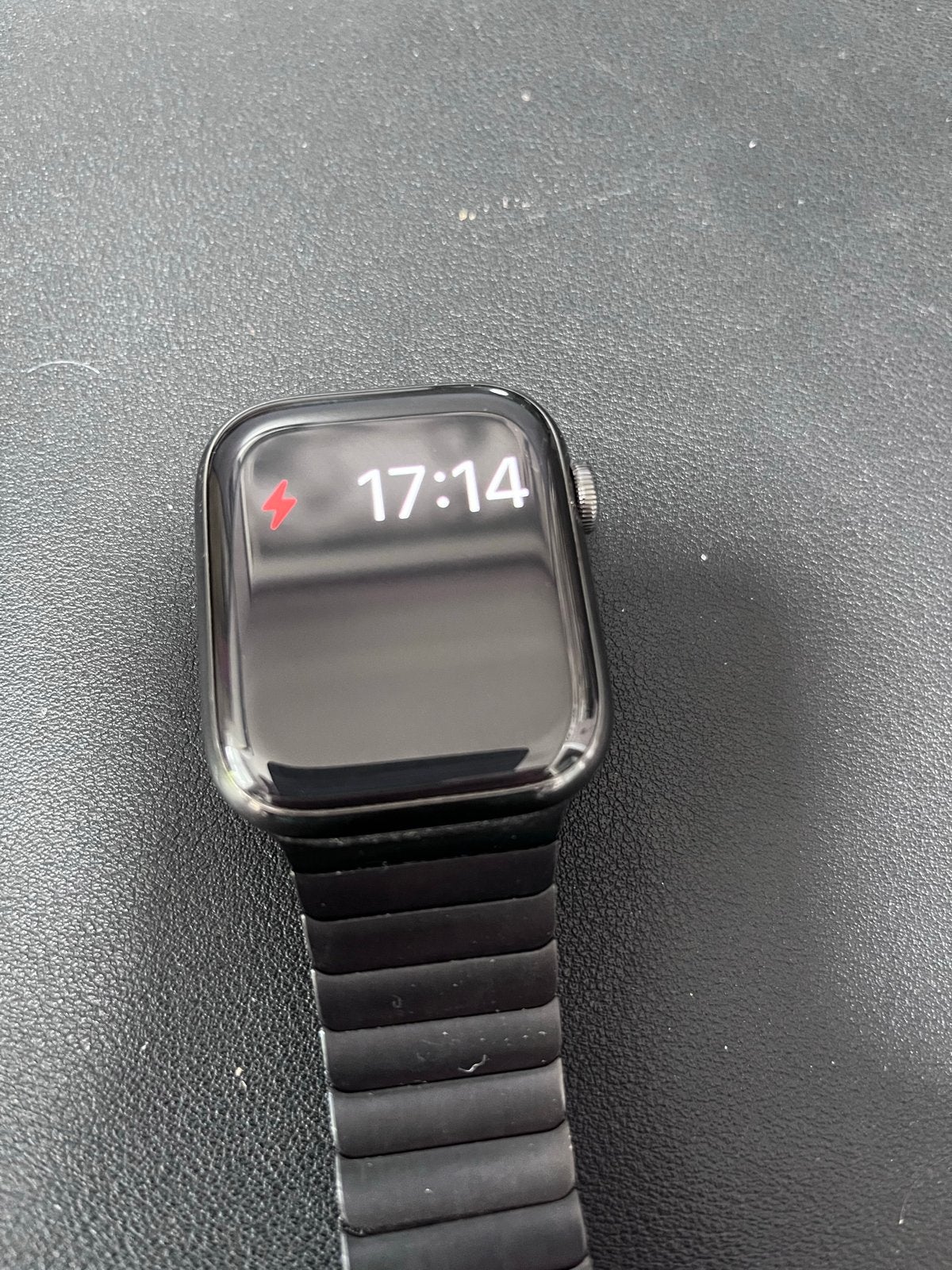 Apple Watch Series 7 Zwart met Titanium band