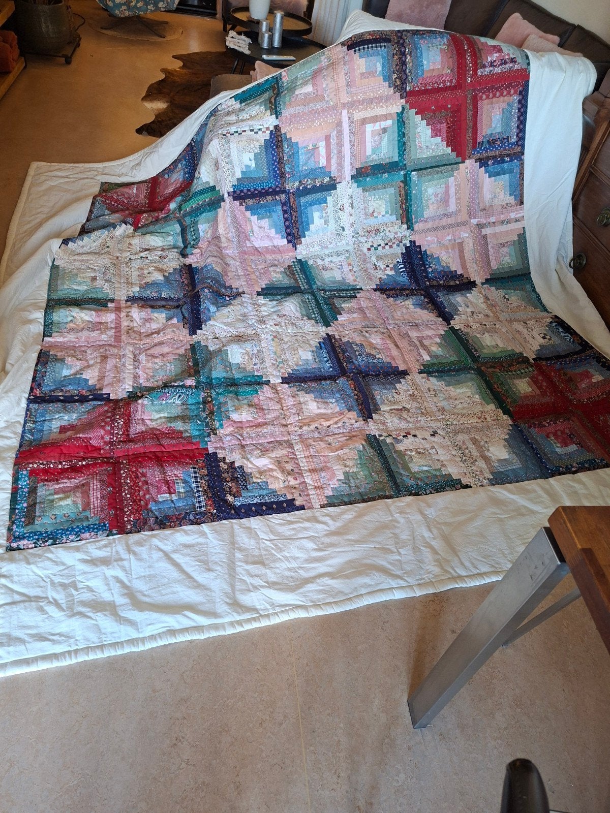 Handgemaakte Patchwork Quilt - Meerkleurig, Gebruikt, Tweepersoons, Ophalen of Verzenden, Deken of Dekbed