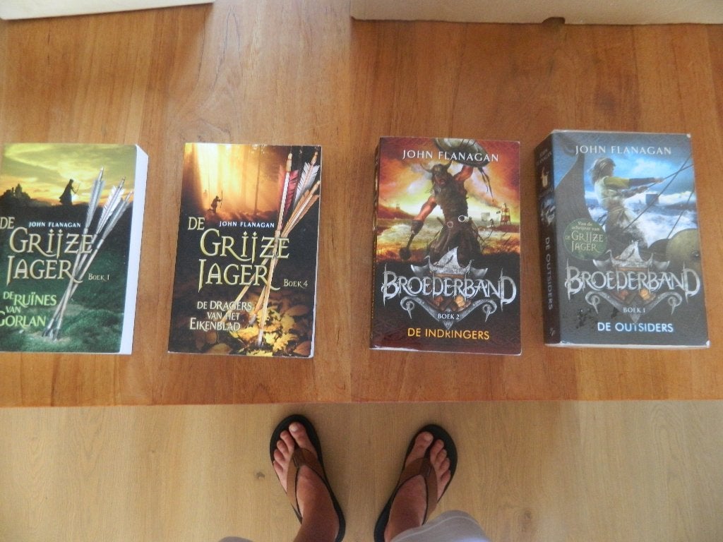 4X John Flanagan  (  zgan ) (los 6,50 samen 20 euro, Boeken, Ophalen of Verzenden, Zo goed als nieuw, John Flanagan