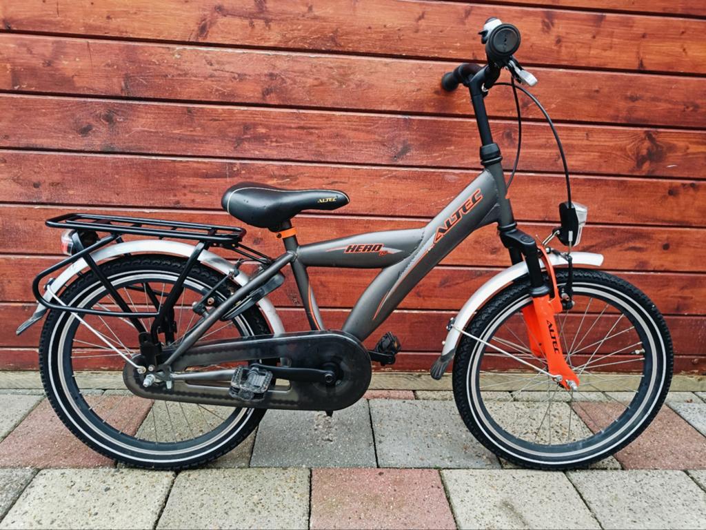 Prachtige Zgan Altec Hero 20 inch jongens fiets, Fietsen en Brommers, Fietsen | Jongens, Ophalen, Terugtraprem, Altec Hero, 20 inch