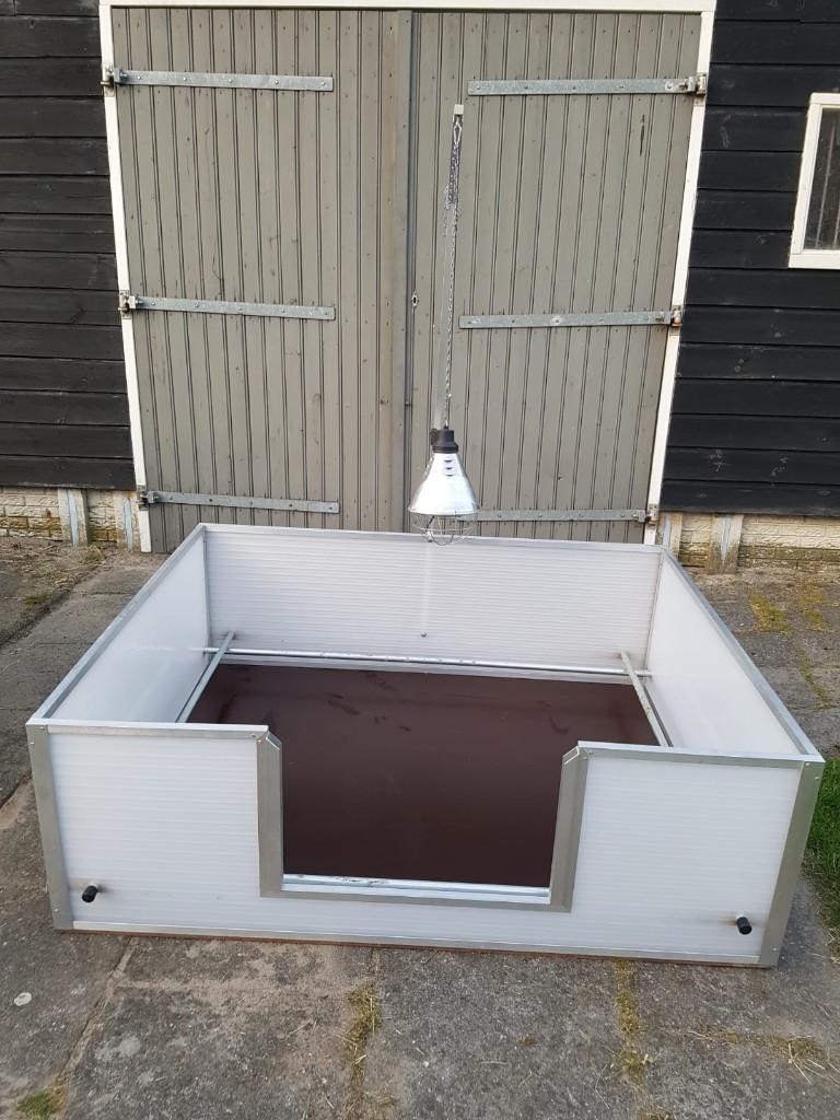 Grote demontabele werpkist te huur 150 x 120, Dieren en Toebehoren, Ophalen, Gebruikt, 110 cm of meer, Minder dan 65 cm