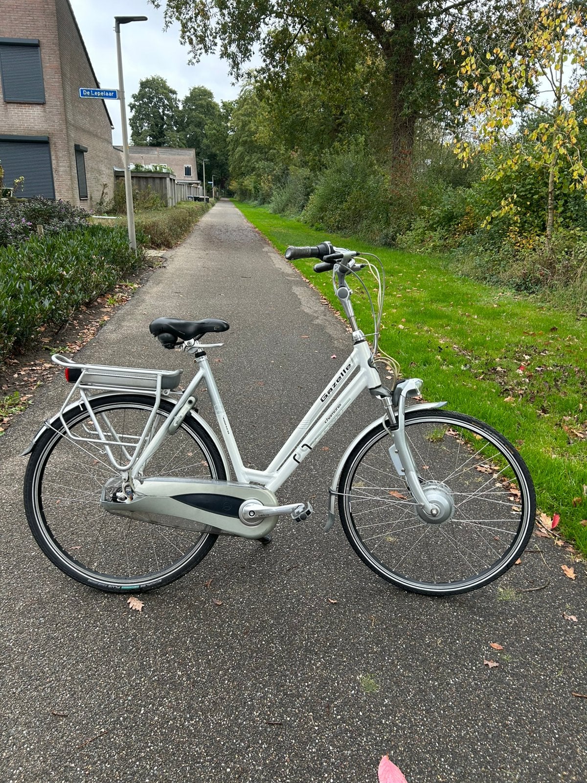 Gazelle elektrische fiets 28 inch, Ophalen of Verzenden, Zo goed als nieuw, Gazelle
