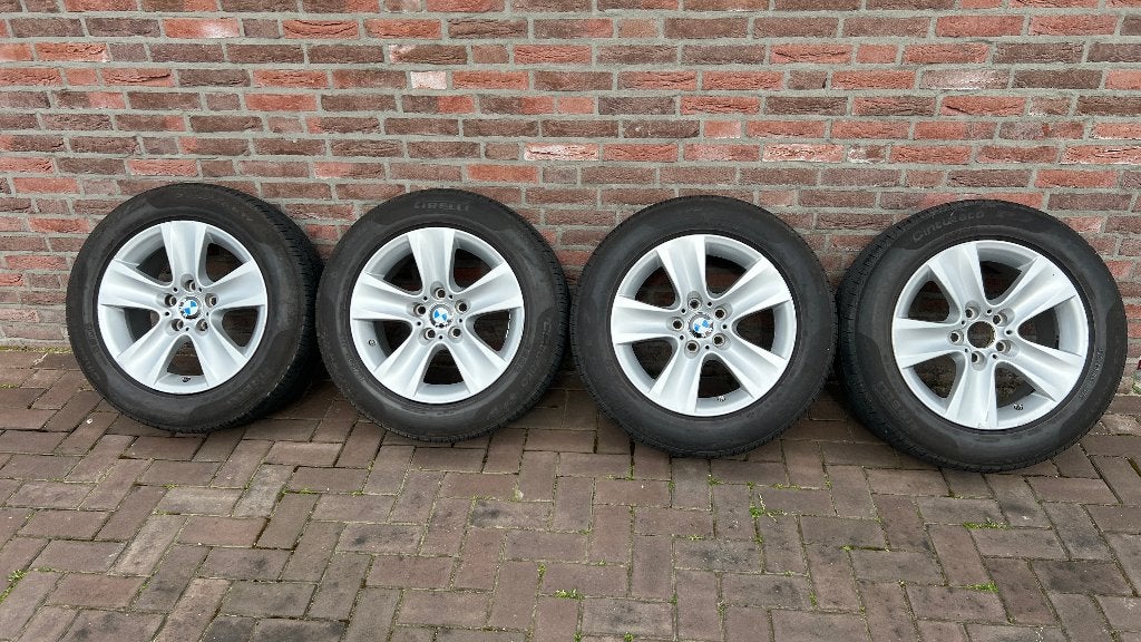 BMW Velgen Style 327 met Pirelli zomerbanden, Auto-onderdelen, Ophalen, Gebruikt, Banden en Velgen, 17 inch