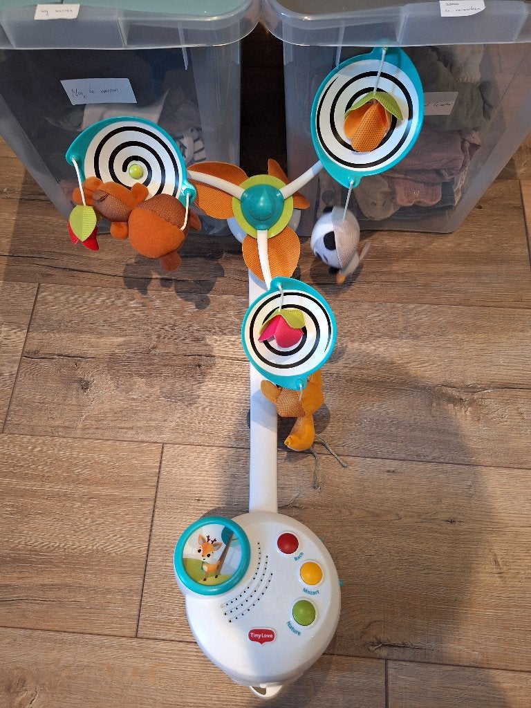 Muziekmobiel Tinylove, Kinderen en Baby's, Speelgoed | Babyspeelgoed, Ophalen, Gebruikt, Mobiel